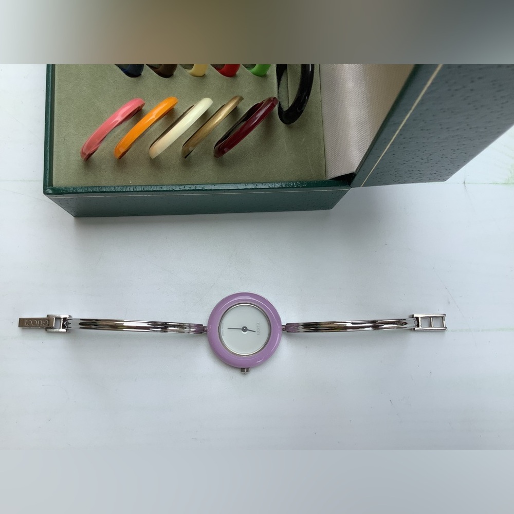 Gucci Women's Interchangeable Bezel Bangle Watch set💗 - Picture 7 of 11